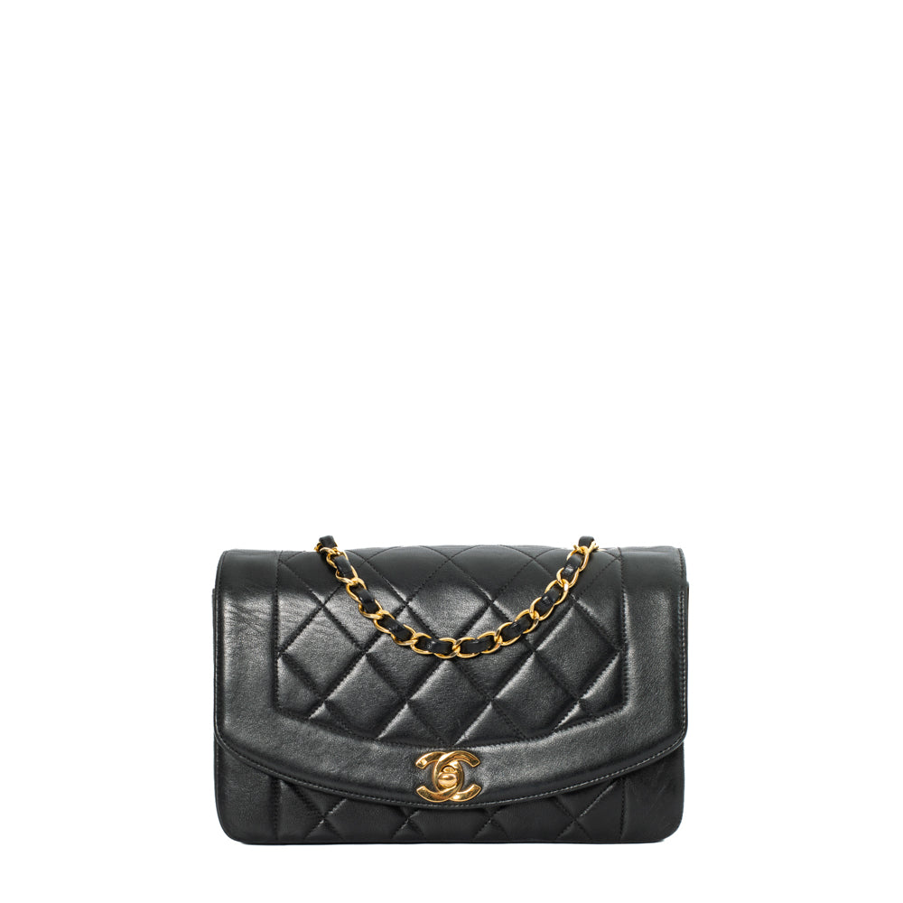 Chanel Vintage Diana bag in black leather Second Hand Used