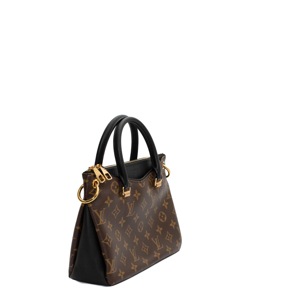 Second Hand Louis Vuitton Pallas Bags