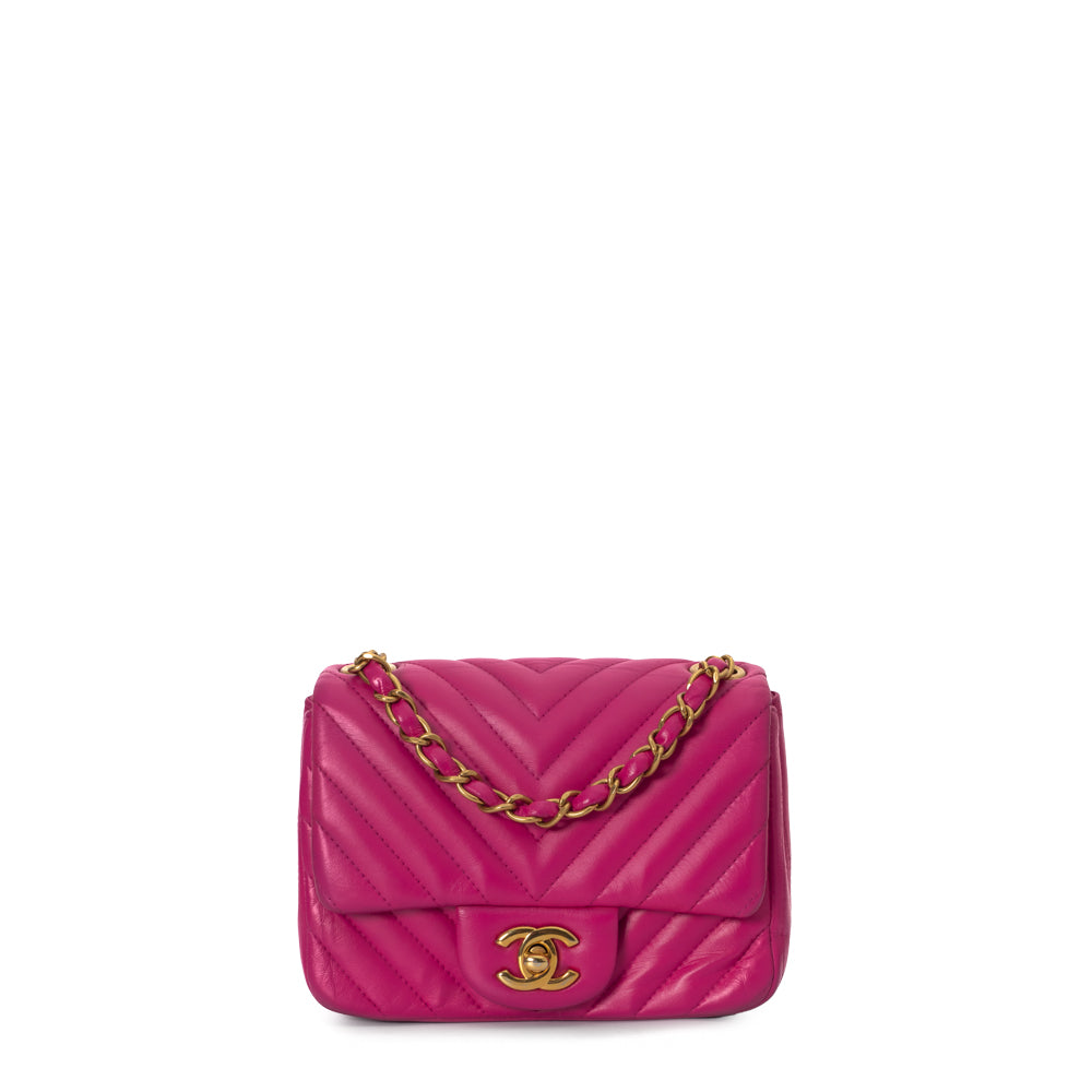 Chanel mini second on sale hand