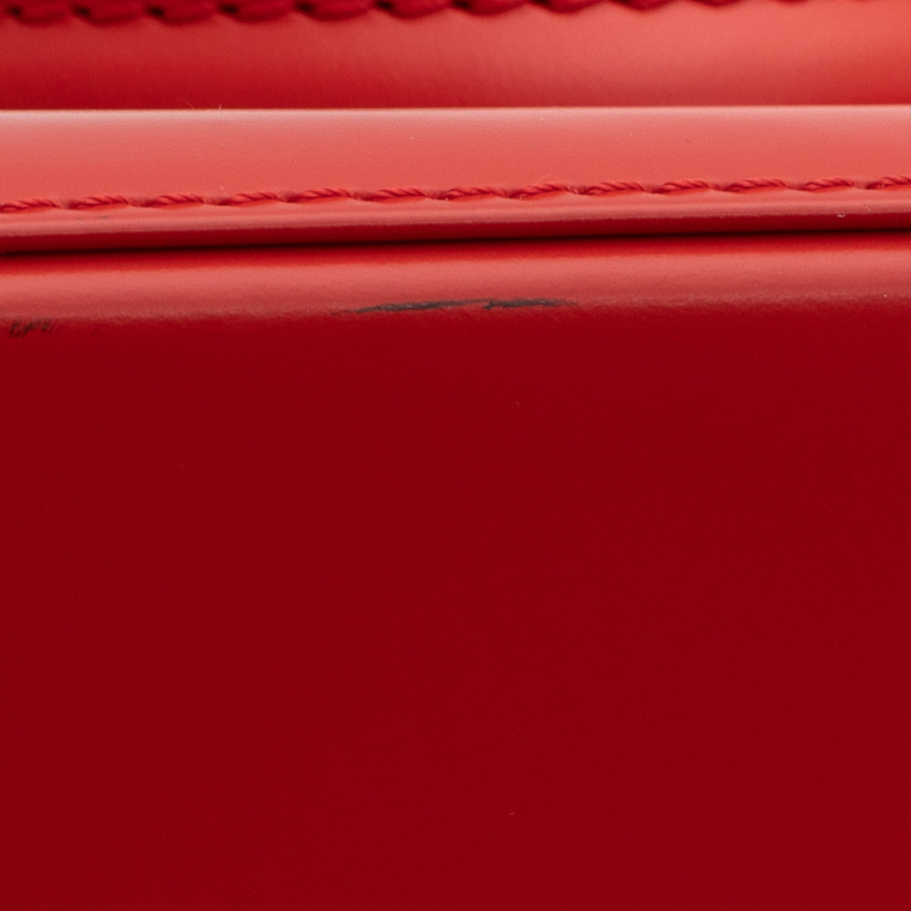 Louis Vuitton Alma Monogramme Cuir Customisé Rouge. Excellent état