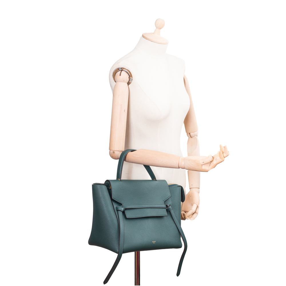 Belt Mini bag in green leather