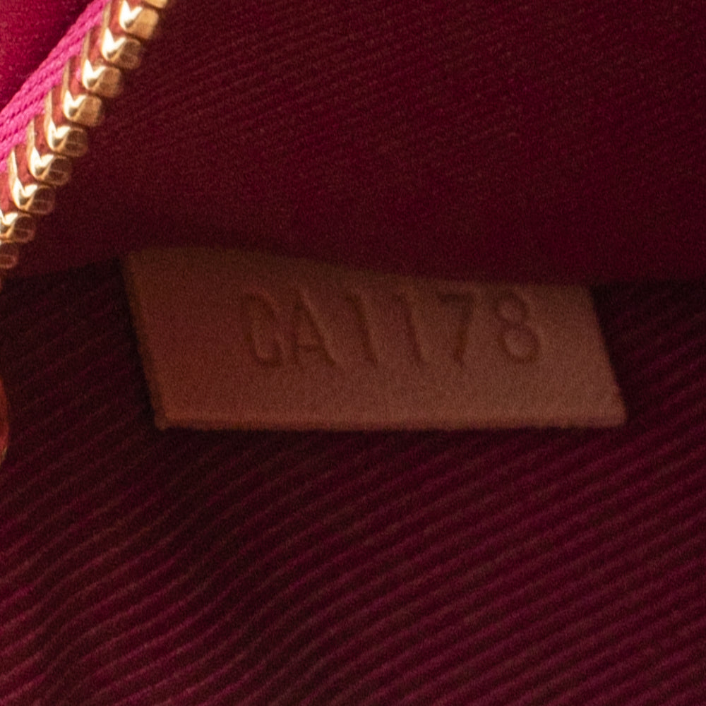 Cluny BB bag in brown monogram canvas Louis Vuitton - Second Hand / Used –  Vintega