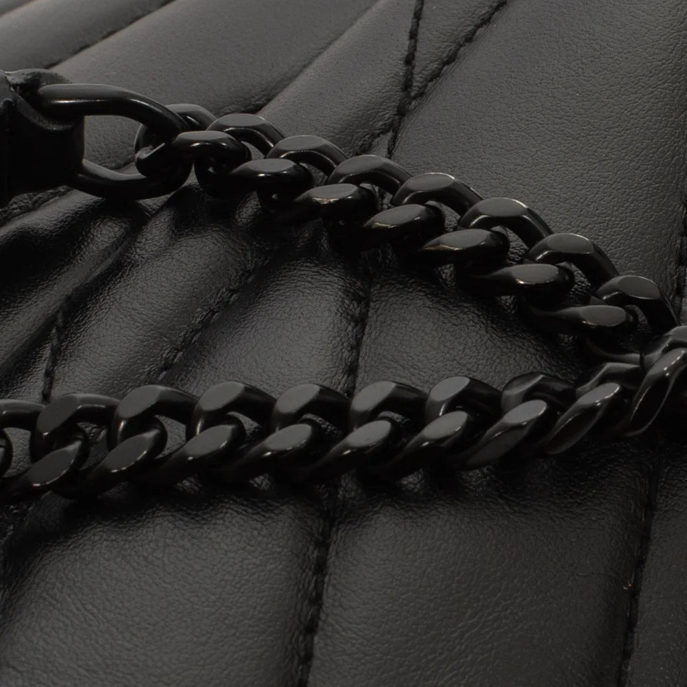 Saint Laurent Large Loulou Shopper Bag in Black Leather ref.846877 - Joli  Closet