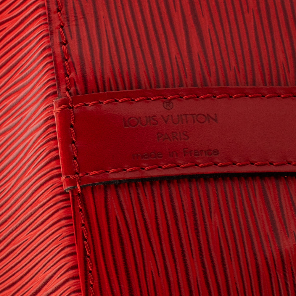 Sac Seau NéoNoé MM en cuir épi rouge Louis Vuitton - Seconde Main /  Occasion – Vintega