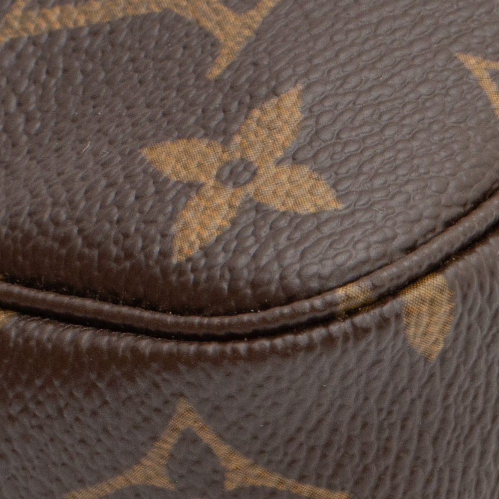 Louis Vuitton Brown Monogram Canvas Accessory Pochette Bag - Second Hand /  Used – Vintega