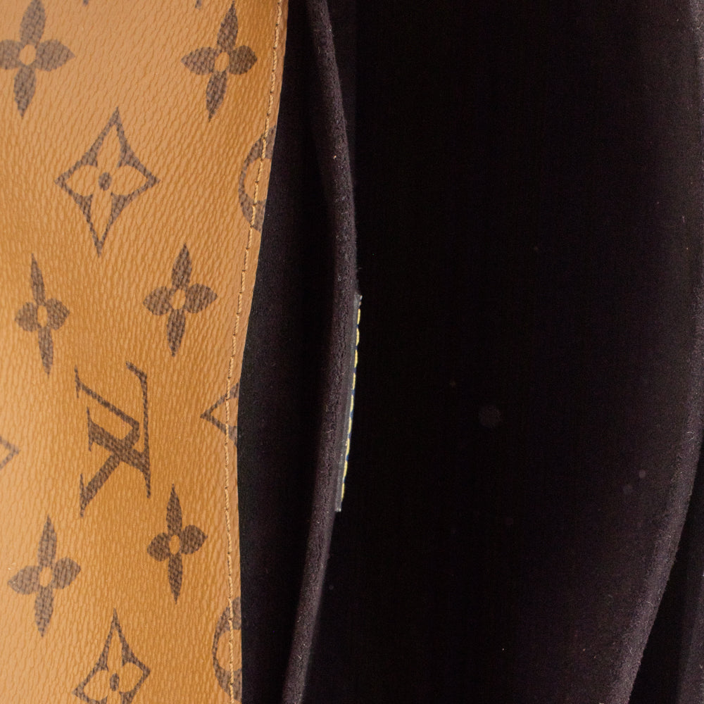Louis Vuitton Metis Pochette Reverse Epi Denim Blue in Leather