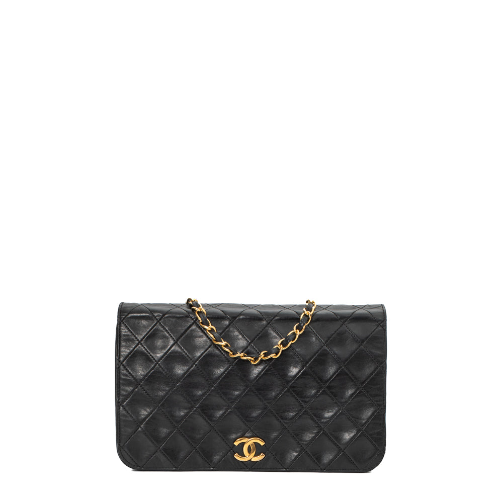 Chanel Vintage Flap White / Black Trim Lambskin GHW 90185648 – LuxuryPromise