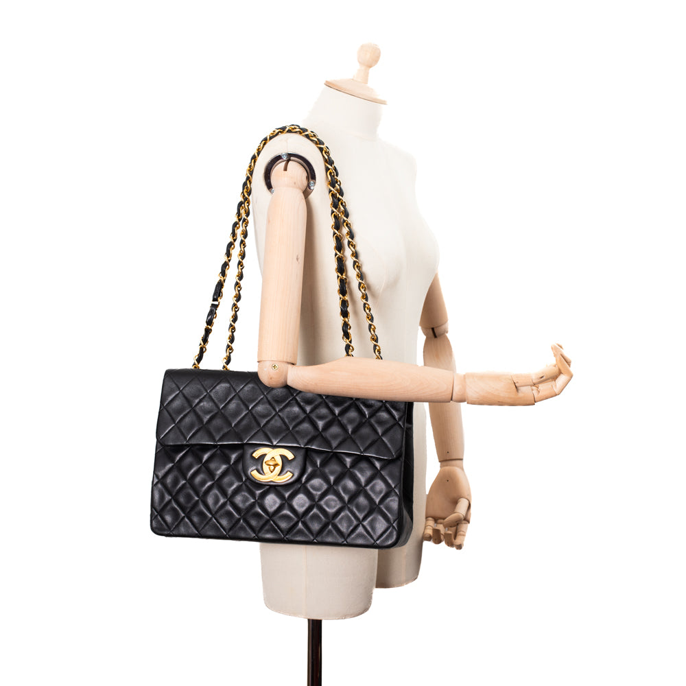 Maxi sac shop classique chanel