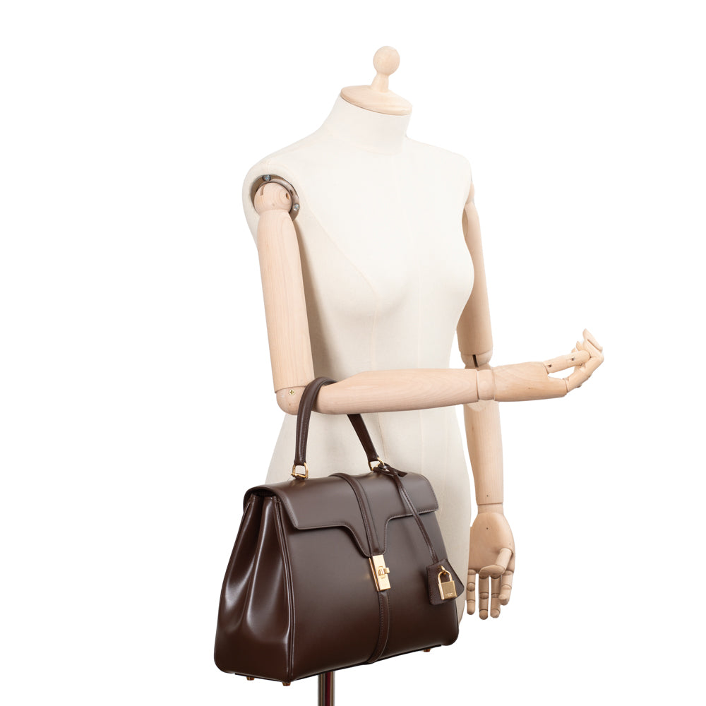 Celine 16 Medium bag in brown leather Second Hand Used Vintega