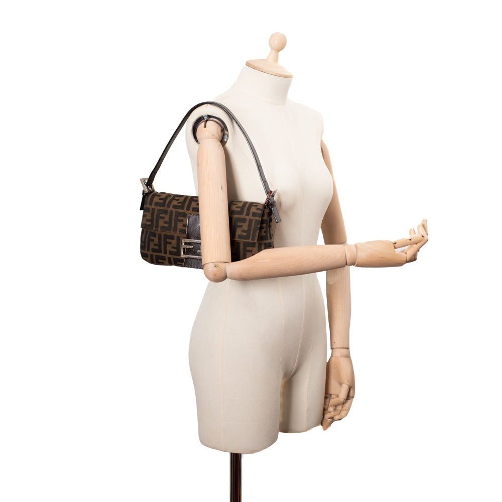 Fendi vintage mama discount baguette