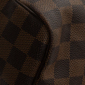 Sac à main Louis Vuitton Speedy 35 en toile damier ébène et cuir marron -  Up for Its Men's Pre - Louis Vuitton Opens SoHo Pop - Fall 2022 Collection  – Rvce News